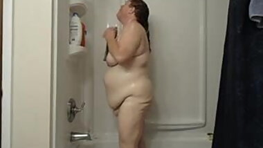 Big Fat Pig Takes a Shower