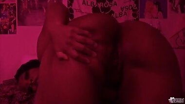 Pretty Ebony Shaking and Spreading that Ass