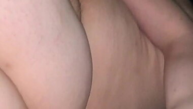 Thick bbw gets her pussy fingered