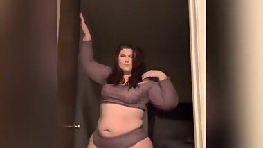 BBW shows off her thick curvy ass and thighs