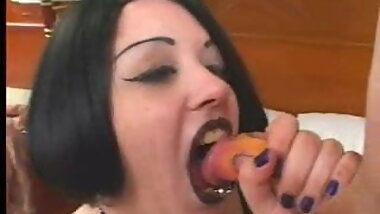 Rosaline - Fat Goth Chick with two guys (Part 1)