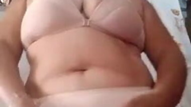my chubby granny filipina yummy pt1