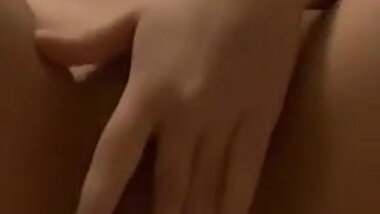 I finger myself again and again