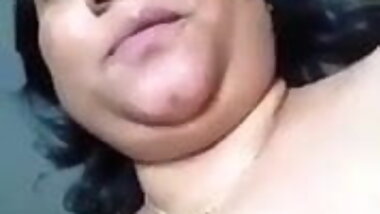 Bangladeshi BBW is showing tits and pussy to BF-2